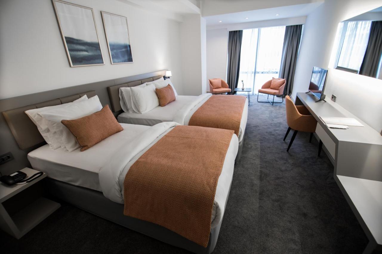 Dovv Hotel Business Gaziemir Екстер'єр фото
